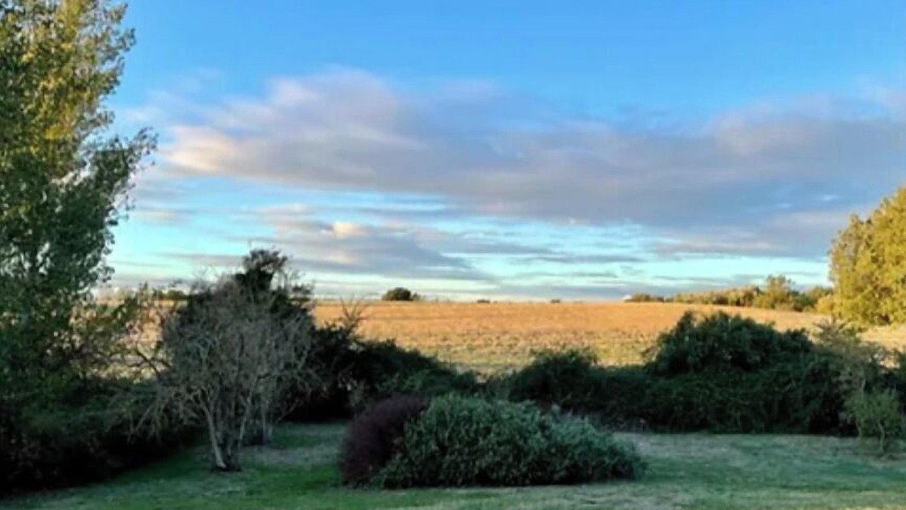 Photo of Outdoor in Merville