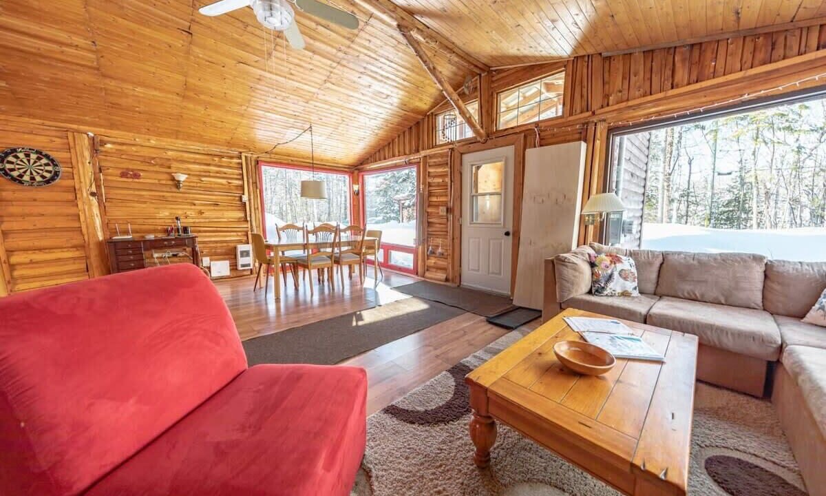 Photo of Livingroom in Mandeville