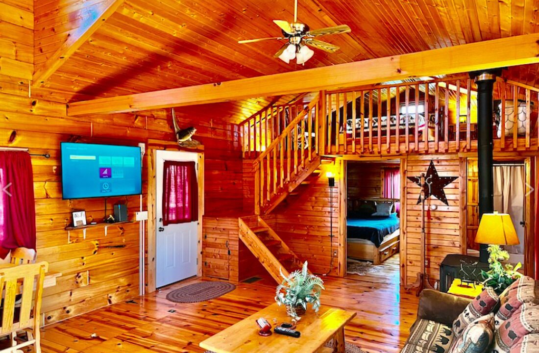 Photo of Livingroom in Waterville