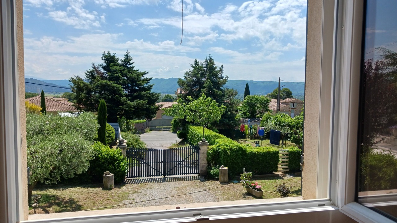 Photo of Others in Villeneuve