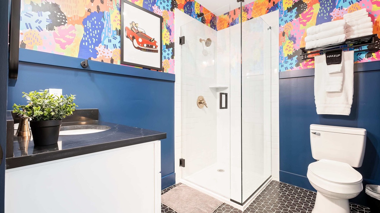 Photo of Bathroom in Cherokee Triangle