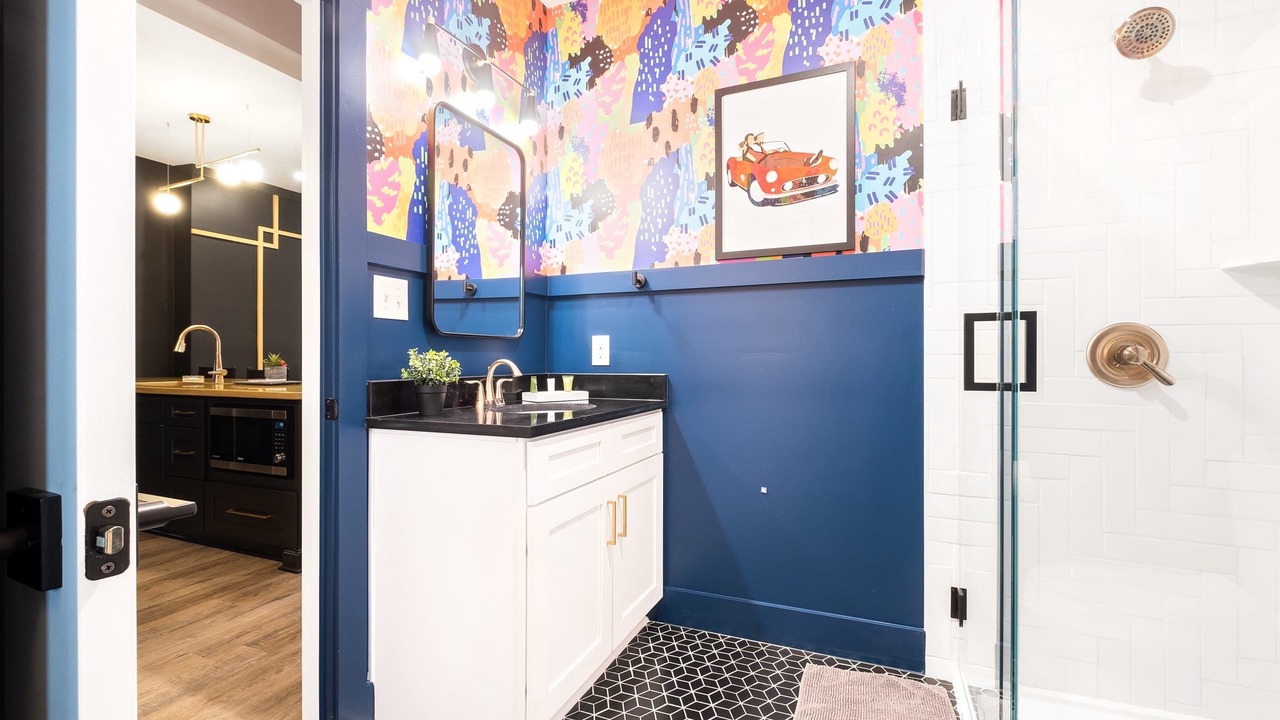 Photo of Bathroom in Cherokee Triangle