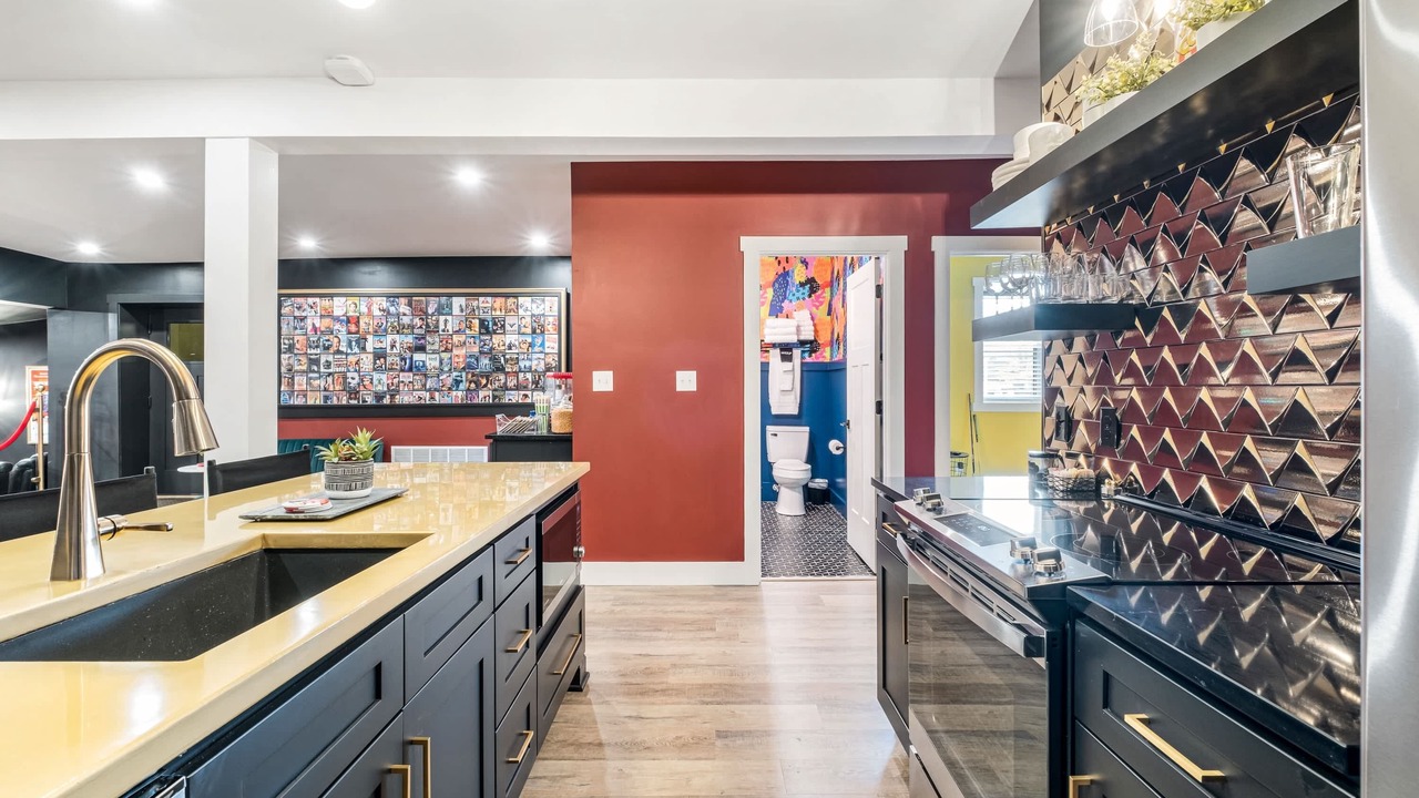 Photo of Kitchen in Cherokee Triangle