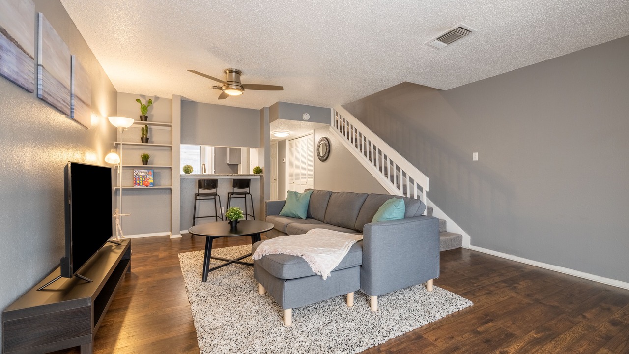 Photo of Livingroom in North Austin Civic Association