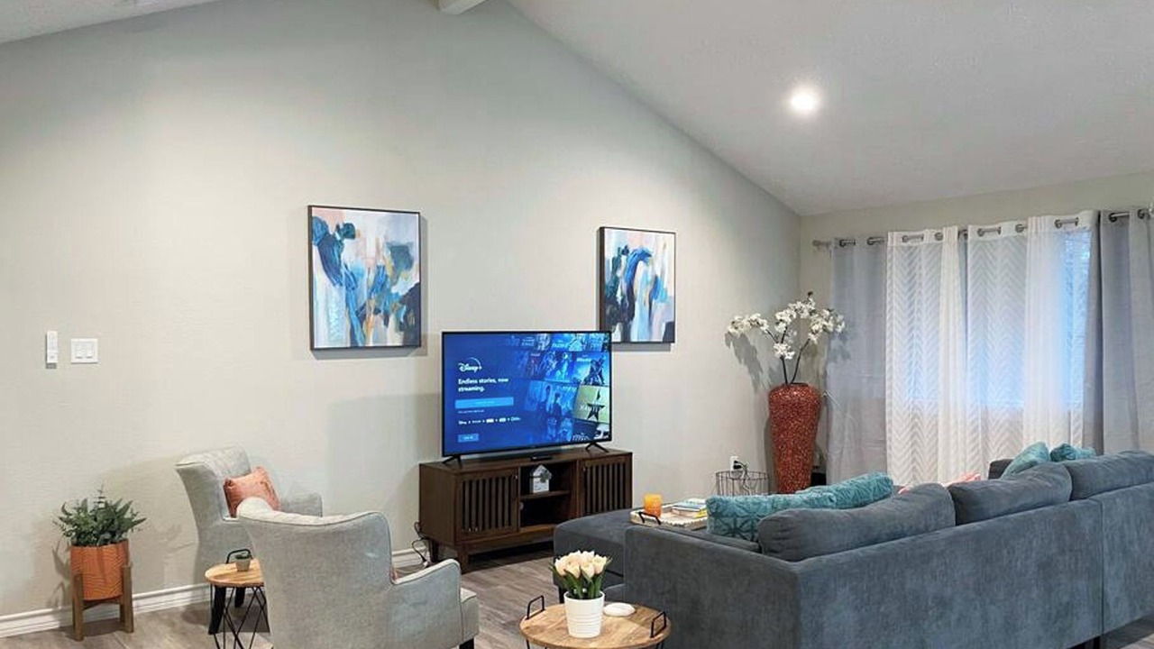 Photo of Livingroom in Barker