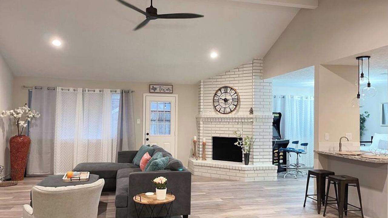 Photo of Livingroom in Barker