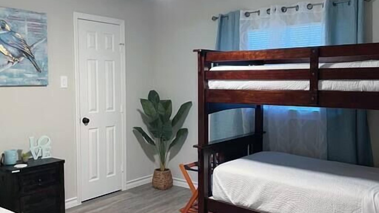 Photo of Bedroom in Barker
