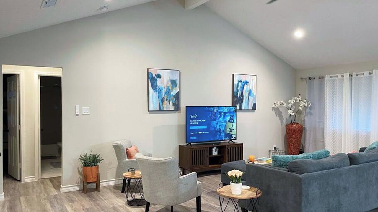 Photo of Livingroom in Barker