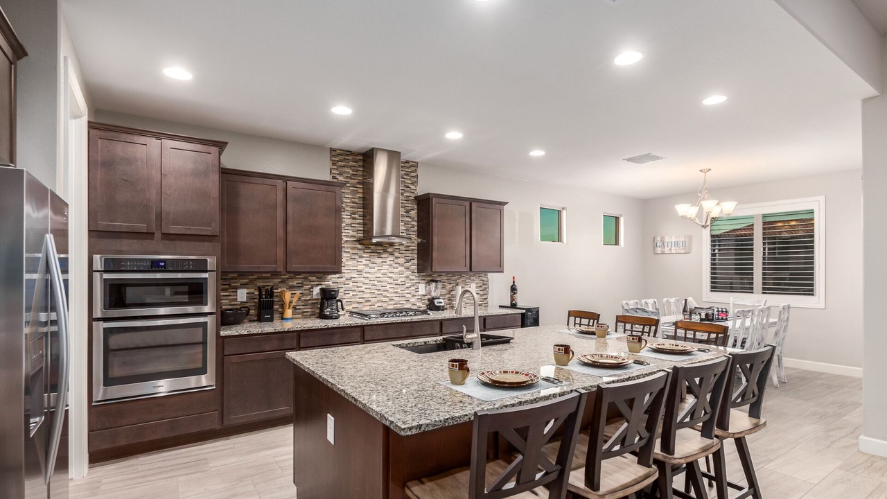 Photo of Kitchen in Montecito in Estrella