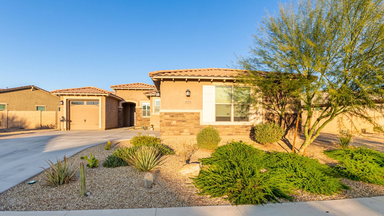 Photo of Outdoor in Montecito in Estrella