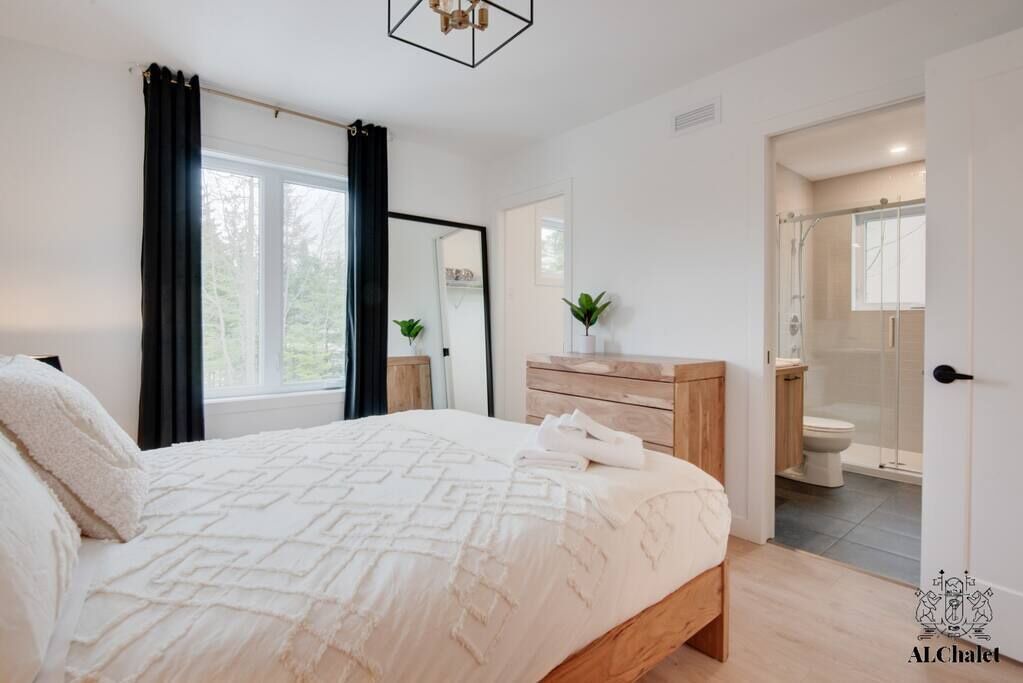 Photo of Bedroom in Pont-Rouge