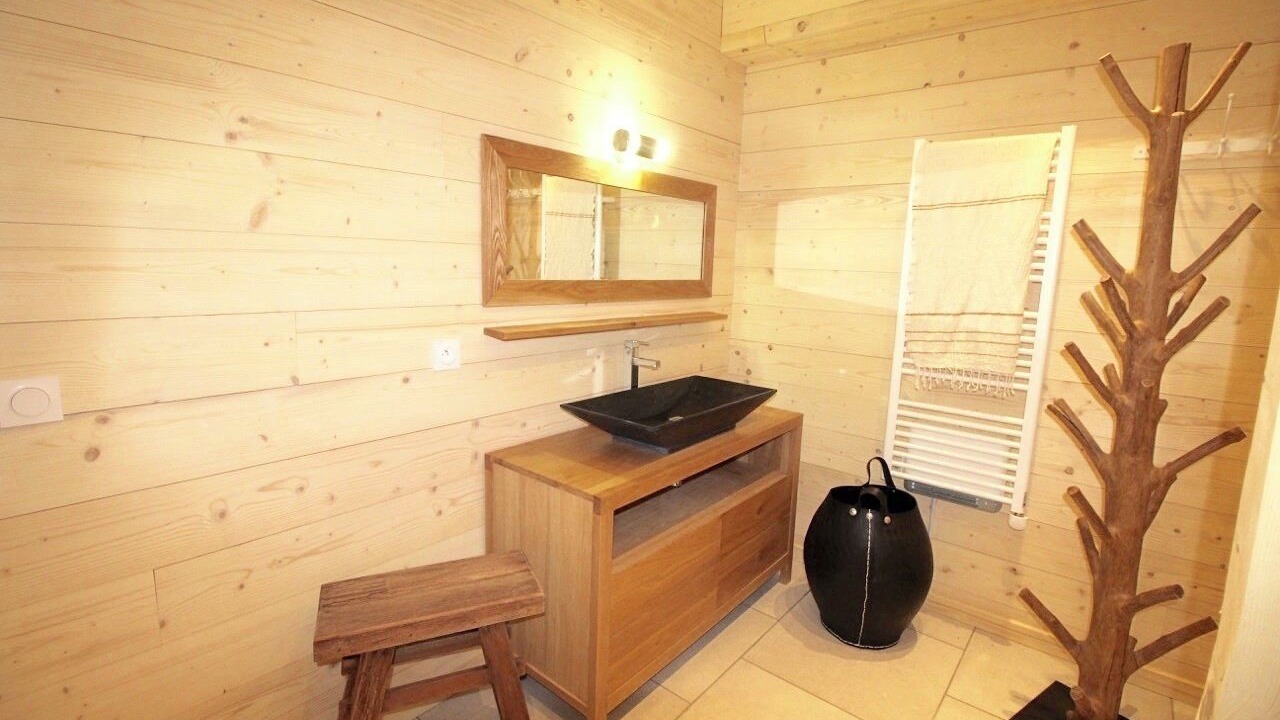 Photo of Others in Montgellafrey