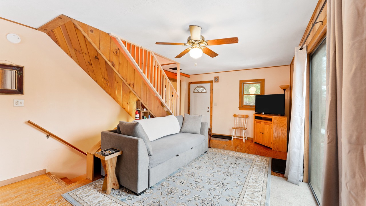 Photo of Livingroom in Warrensburg