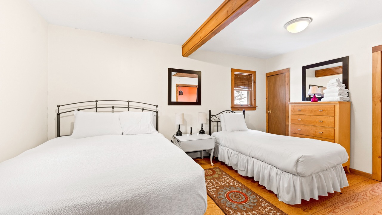 Photo of Bedroom in Warrensburg