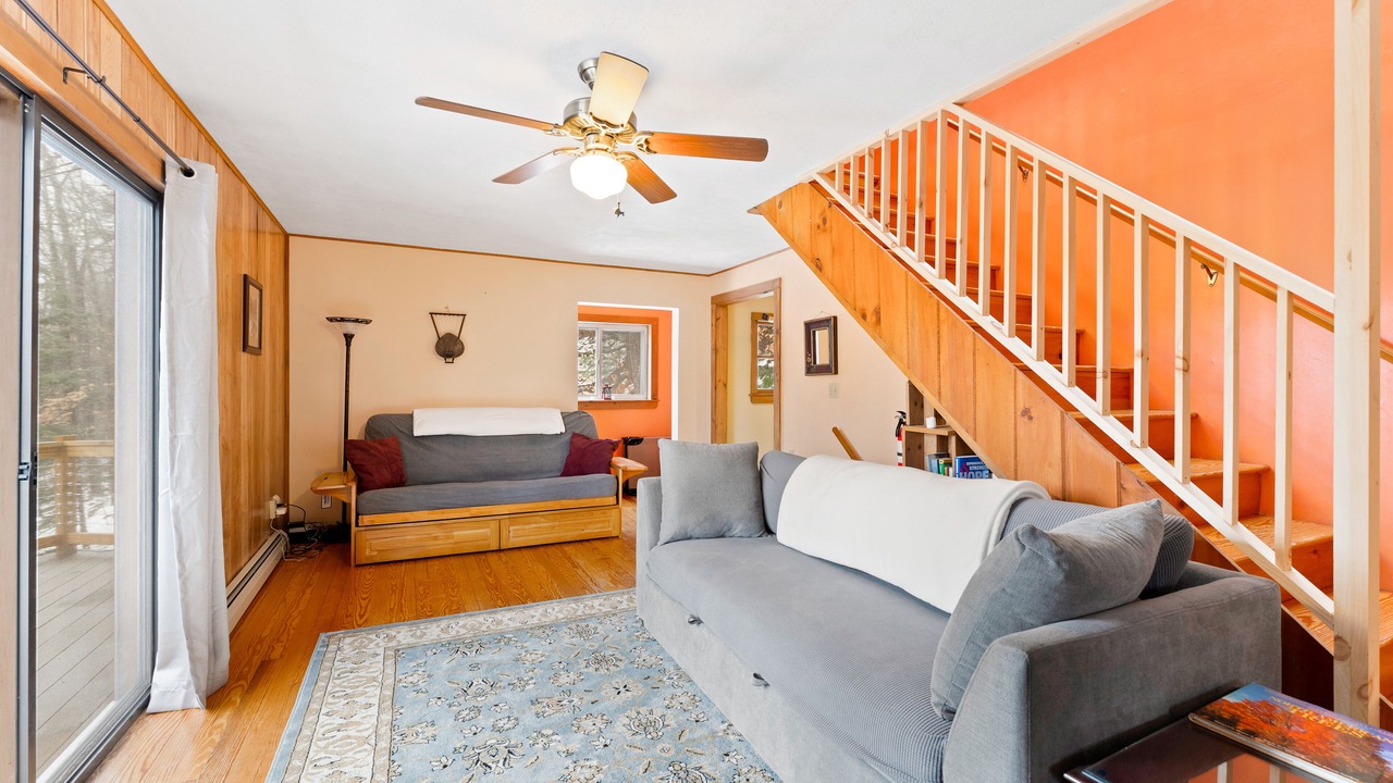 Photo of Livingroom in Warrensburg