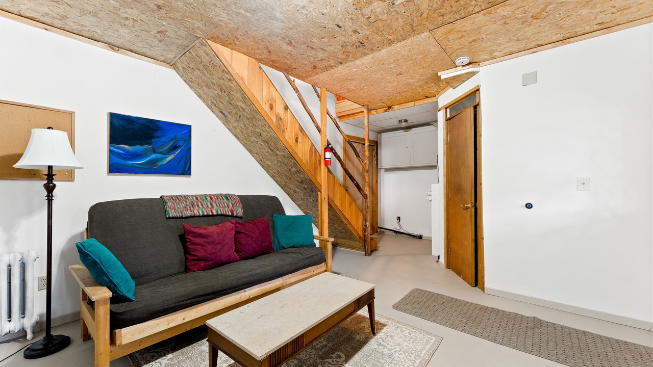 Photo of Livingroom in Warrensburg