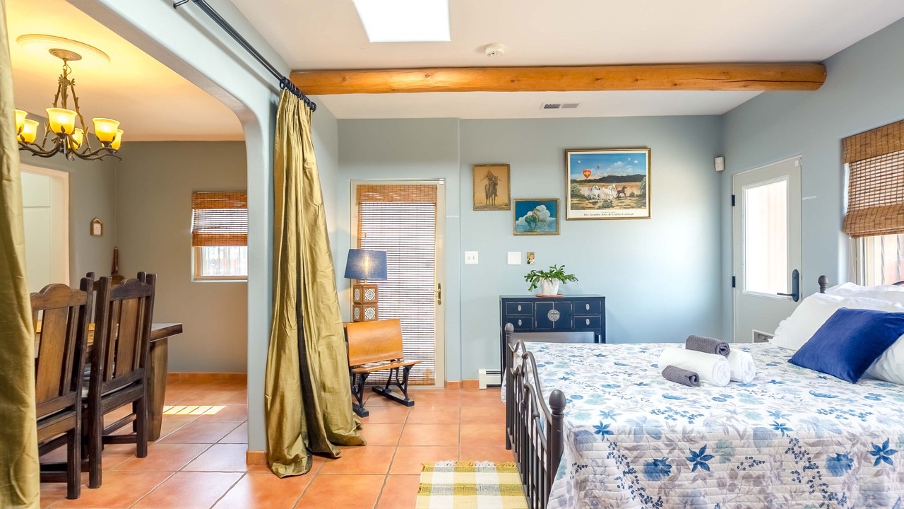 Photo of Bedroom in Nob Hill
