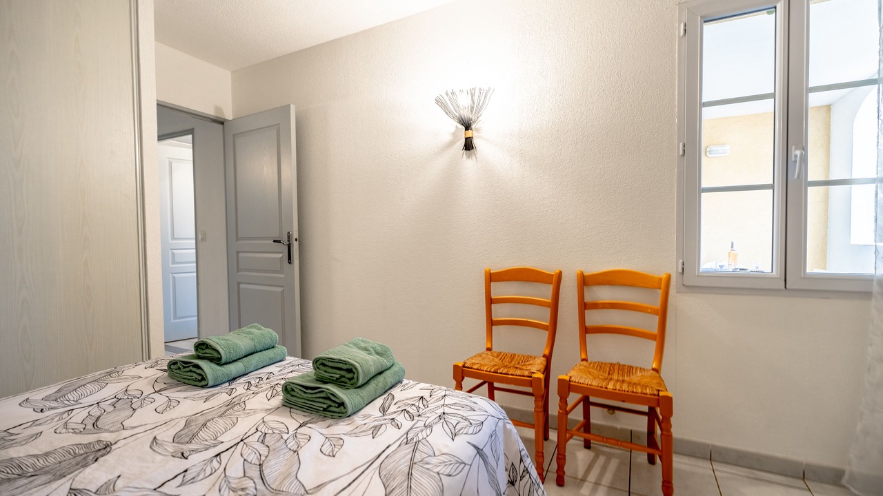 Photo of Bedroom in Preconil