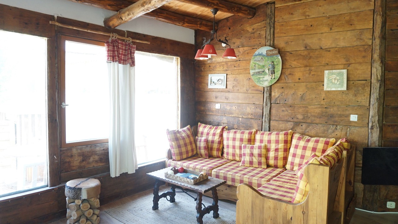 Photo of Livingroom in Targassonne