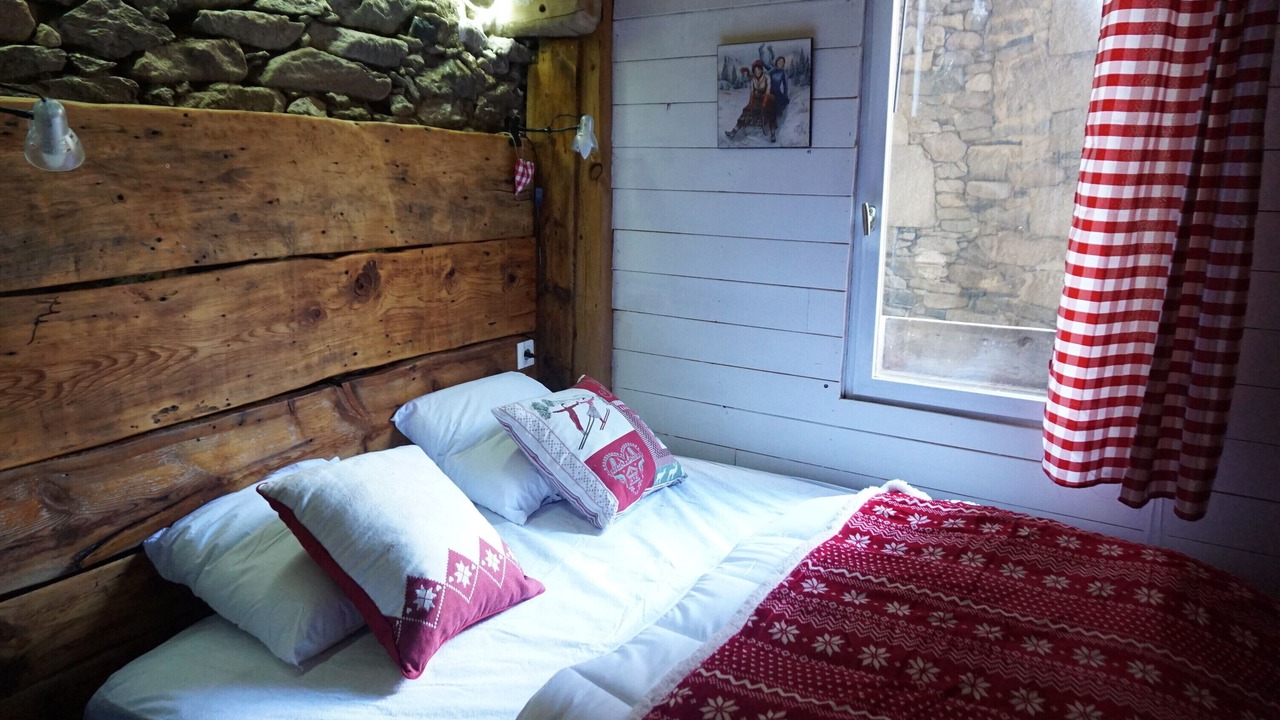 Photo of Bedroom in Targassonne