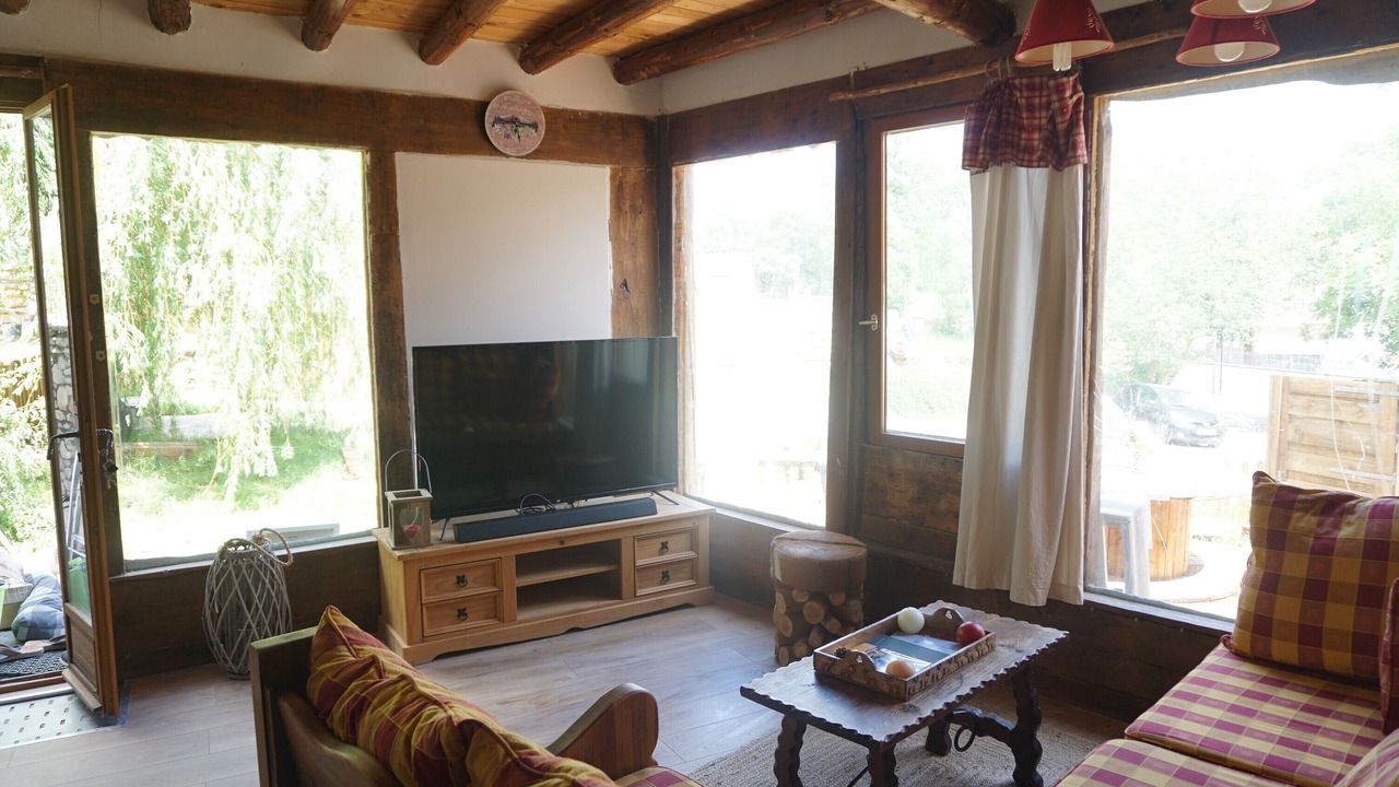 Photo of Livingroom in Targassonne