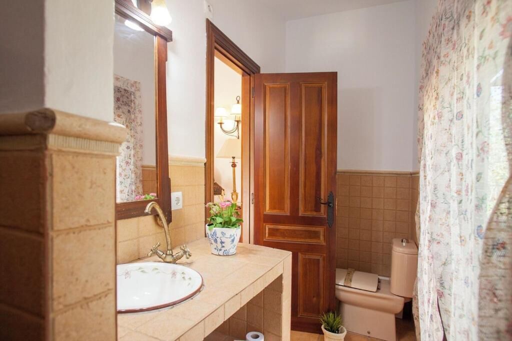 Photo of Bathroom in Quesada