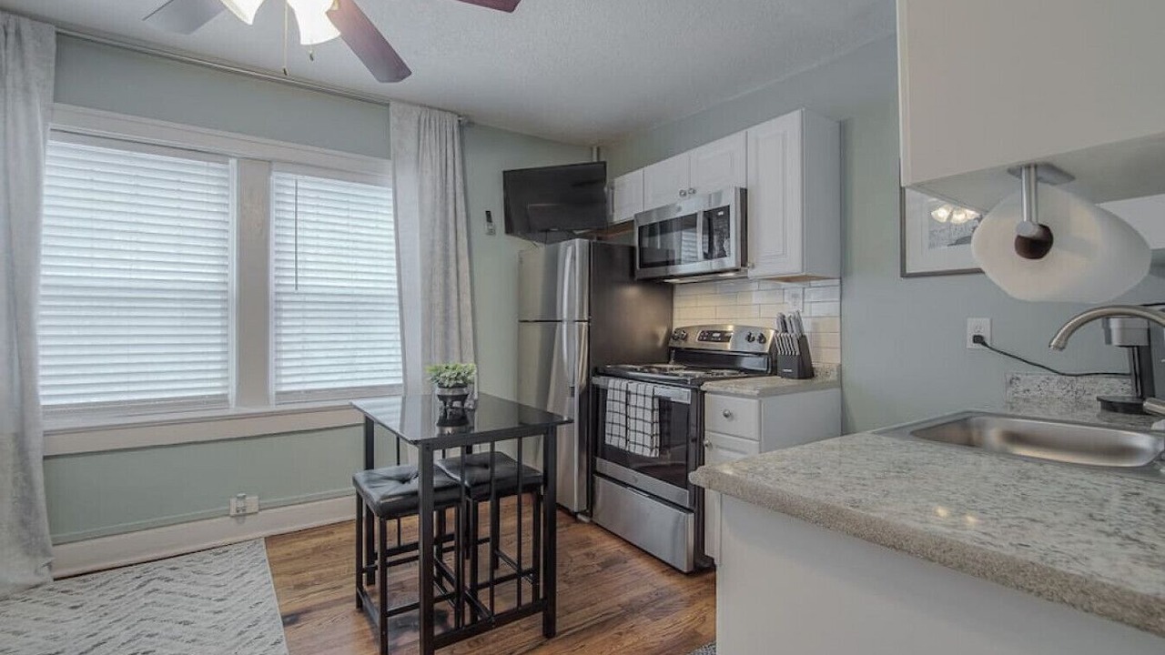 Photo of Kitchen in Country Club Plaza Area