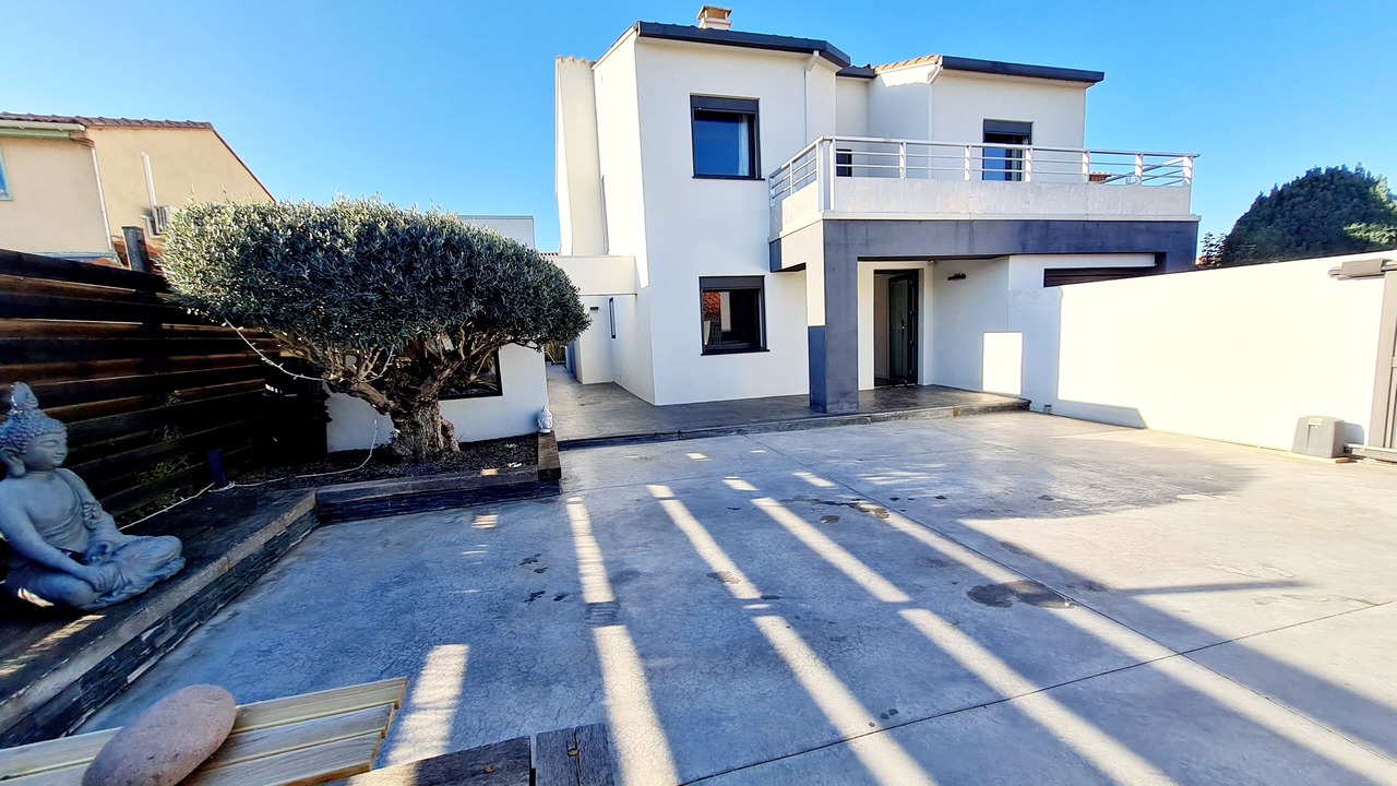 Photo of Outdoor in Claira