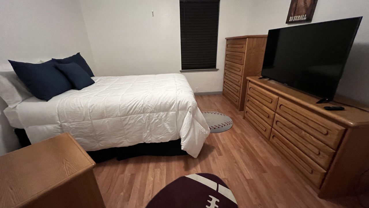 Photo of Bedroom in Glenn Heights