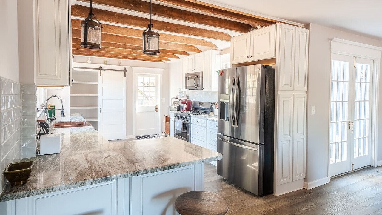 Photo of Kitchen in Central