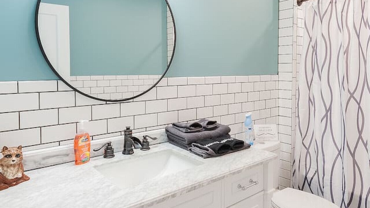 Photo of Bathroom in Central