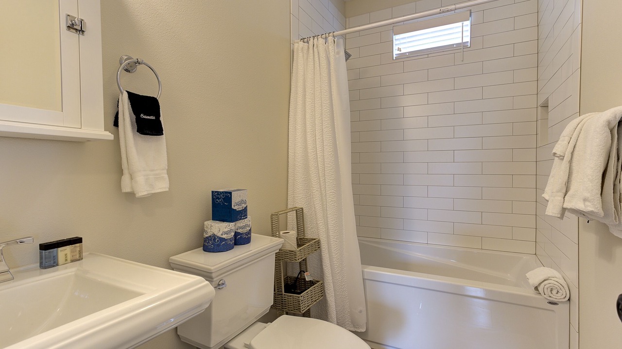 Photo of Bathroom in Seabrook