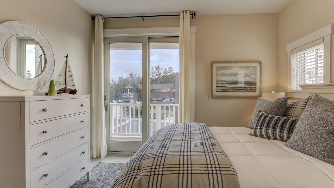 Photo of Others in Seabrook