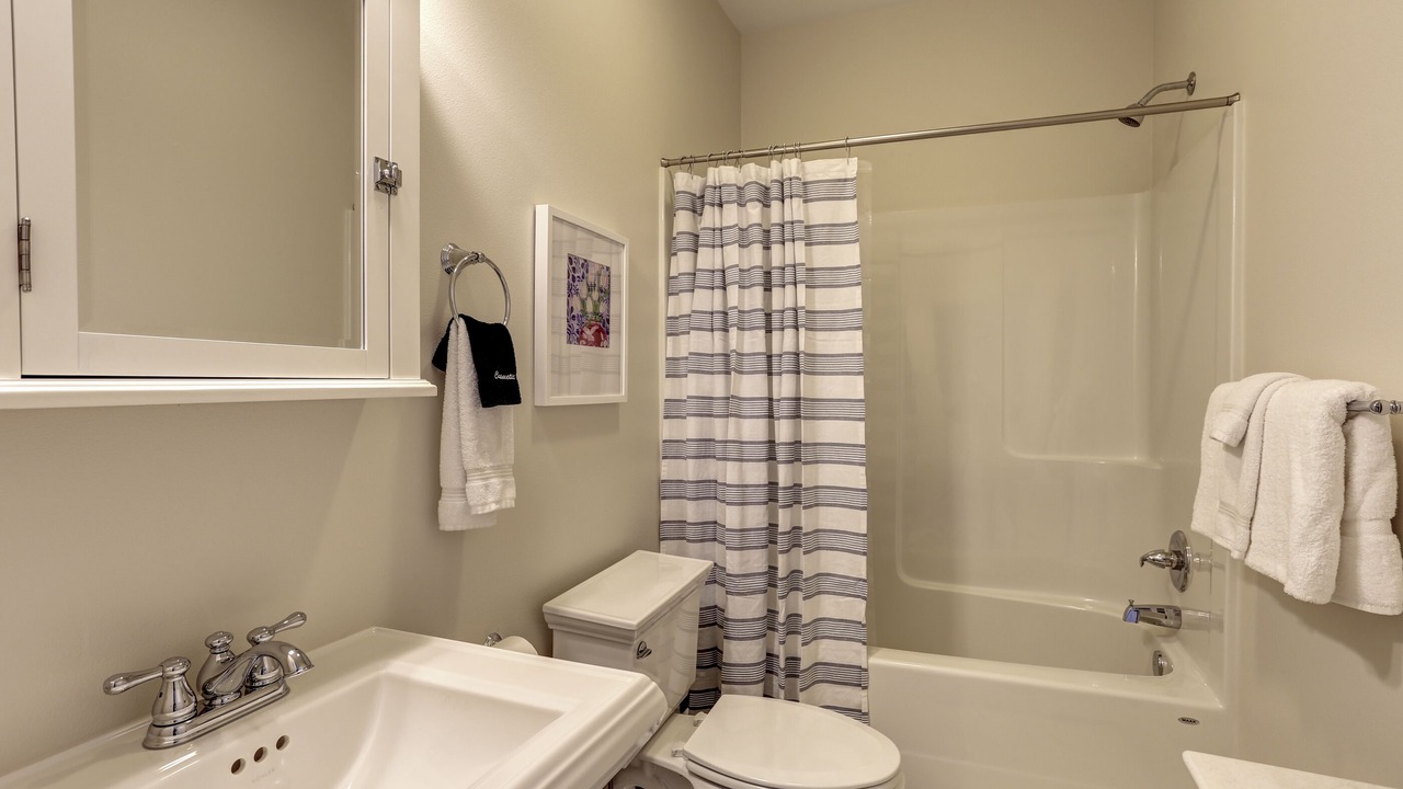 Photo of Bathroom in Seabrook