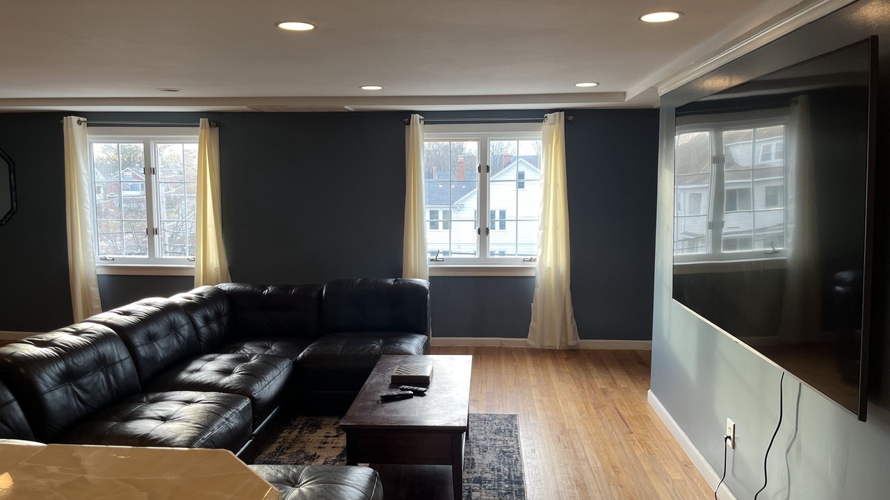 Photo of Livingroom in West Hartford