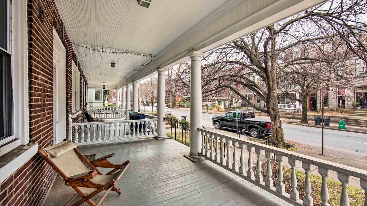 Photo of Patio Balcony in Lancaster