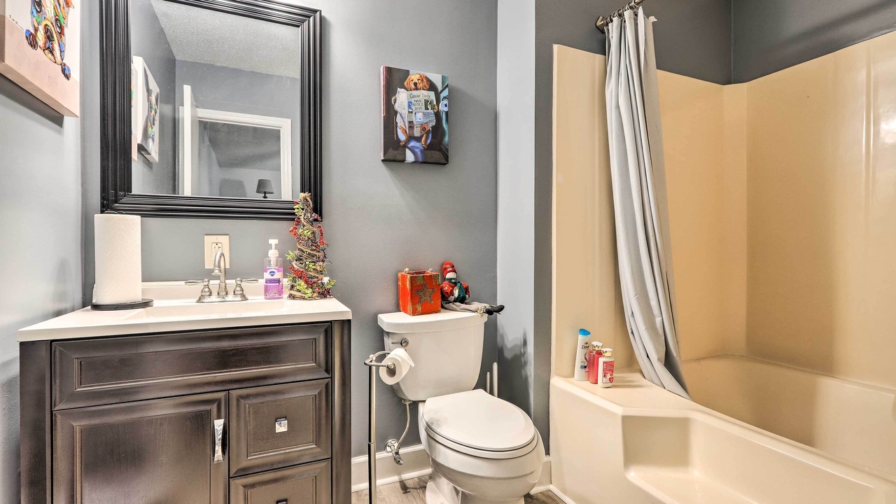 Photo of Bathroom in Howard