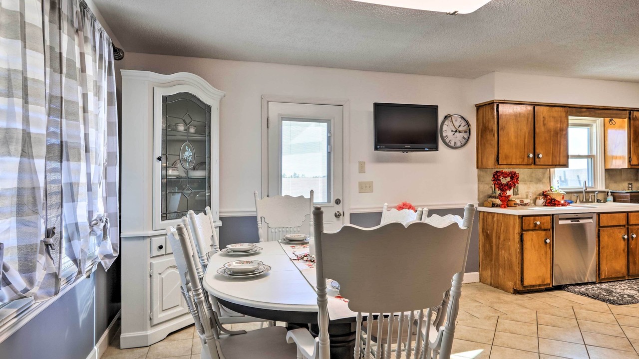 Photo of Others in Howard