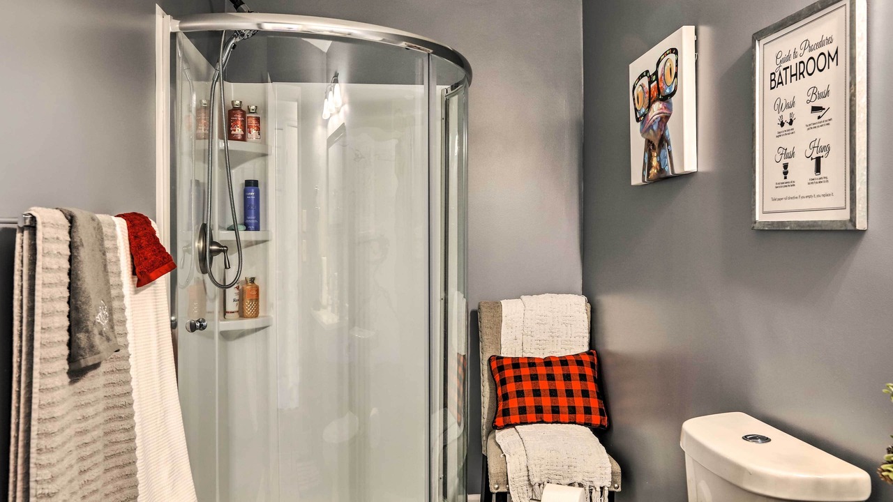 Photo of Bathroom in Howard