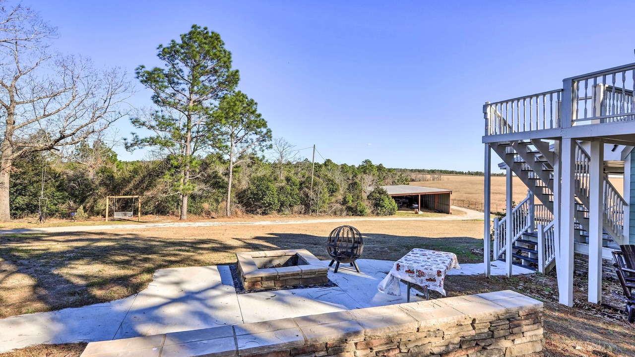 Photo of Others in Howard