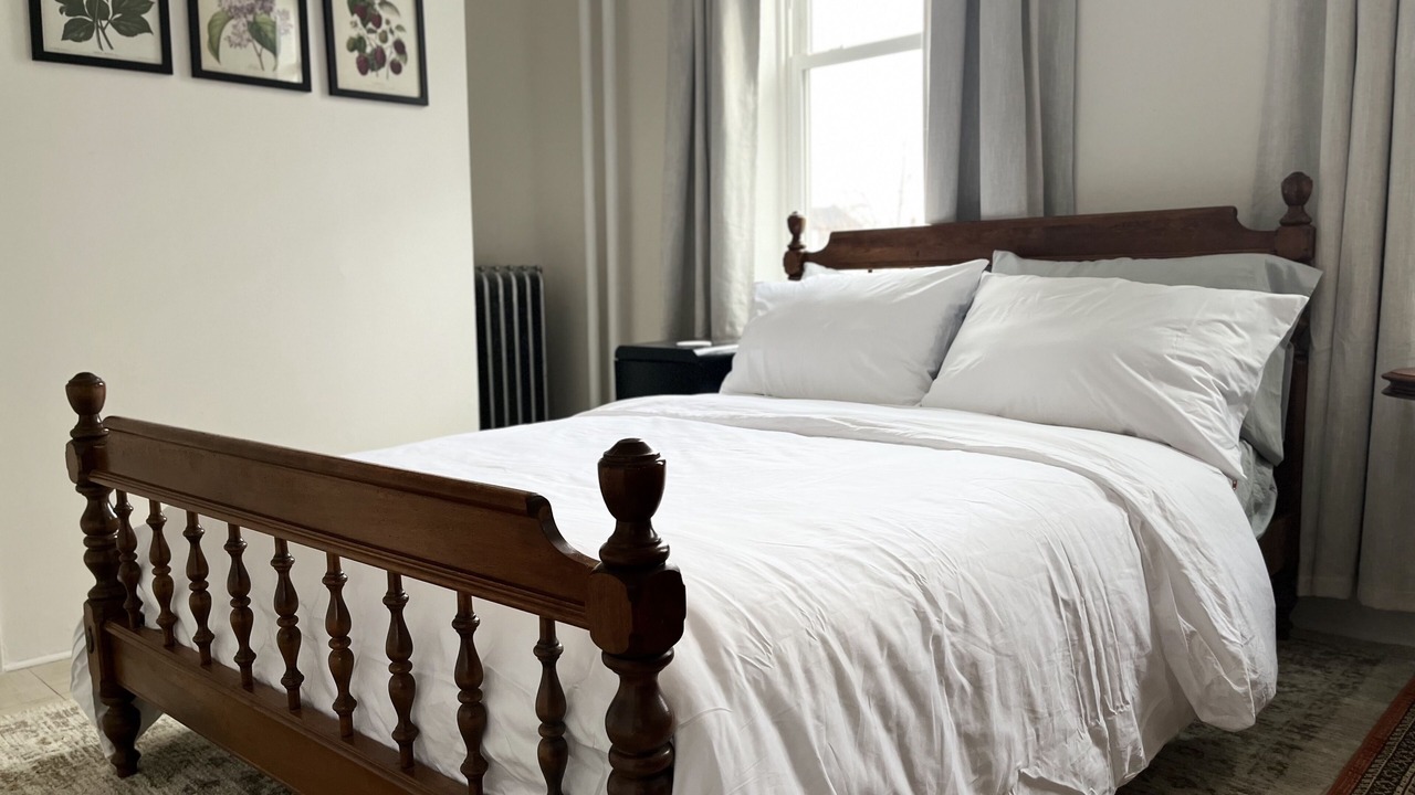 Photo of Bedroom in Newburgh