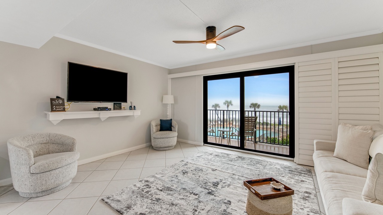 Photo of Livingroom in Ormond Beach