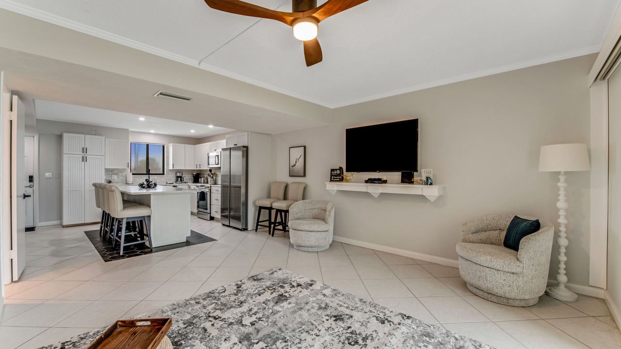 Photo of Livingroom in Ormond Beach