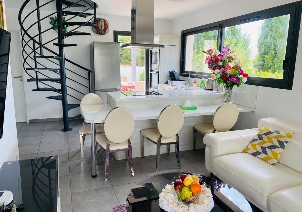 Photo of Livingroom in Longages