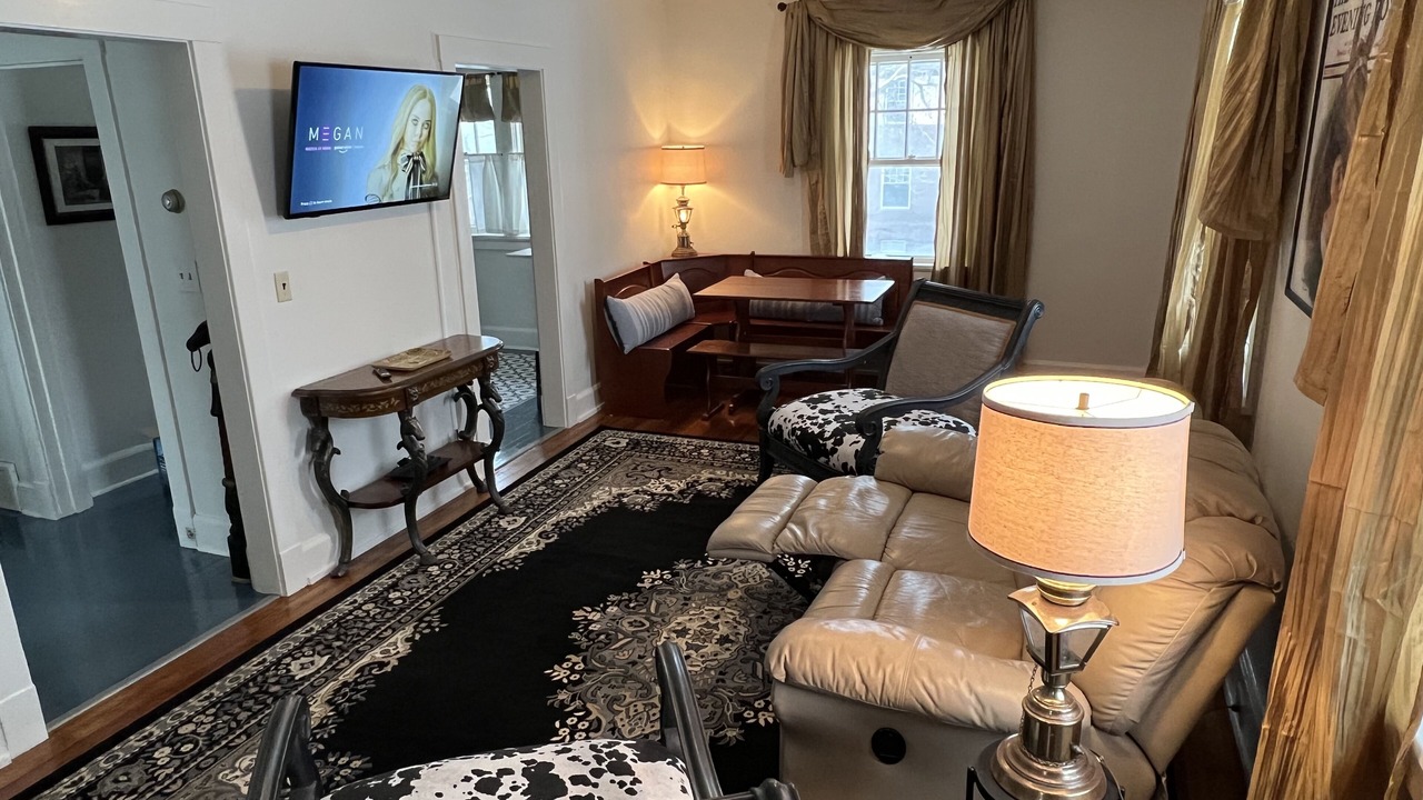 Photo of Livingroom in Davenport