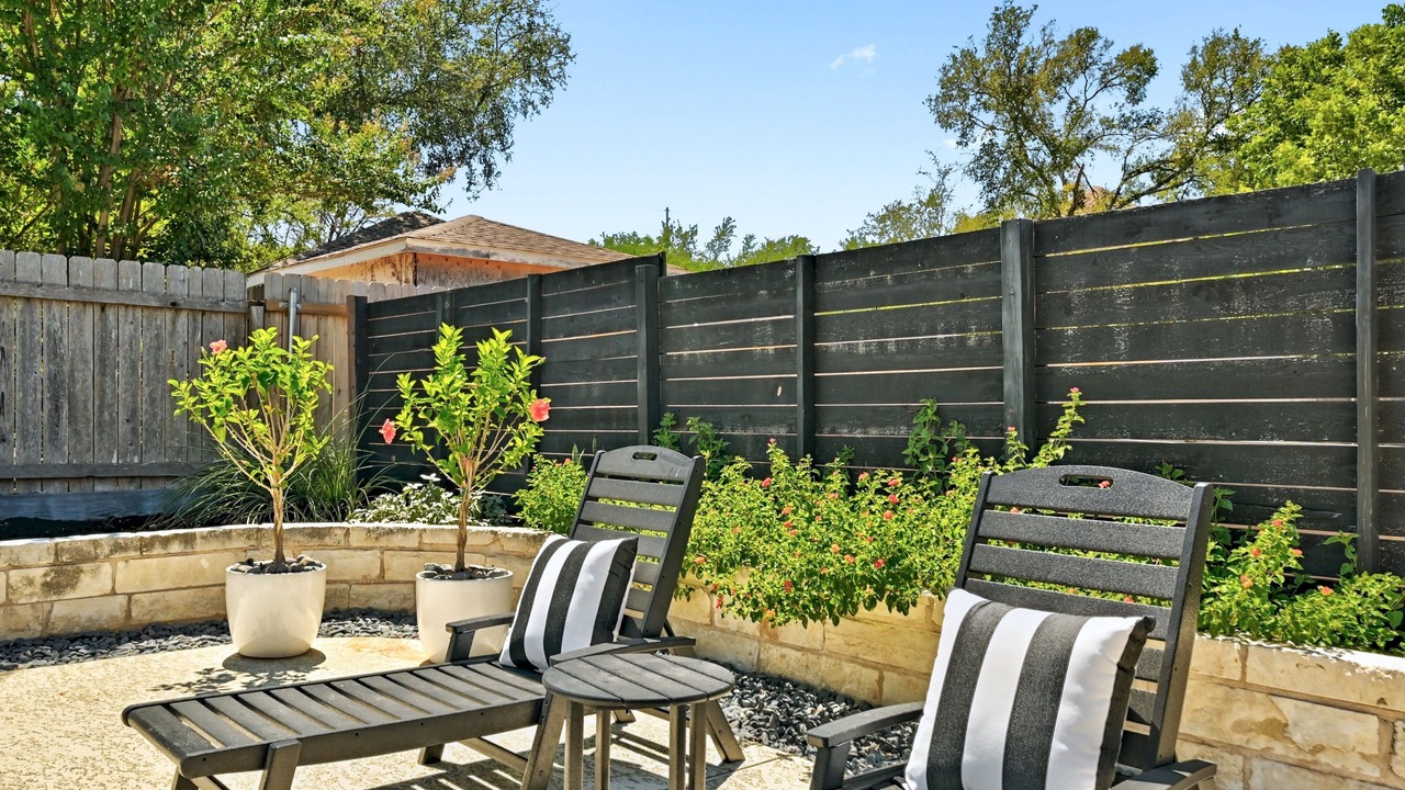 Photo of Patio Balcony in Seven Oaks