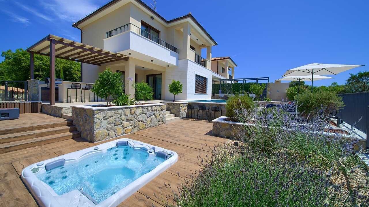 Photo of Outdoor in Pinezici