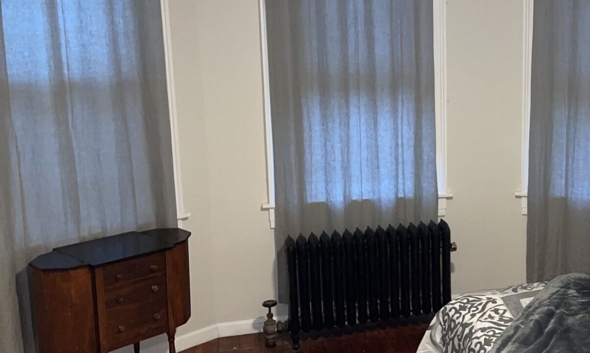 Photo of Bedroom in Oyster Bay