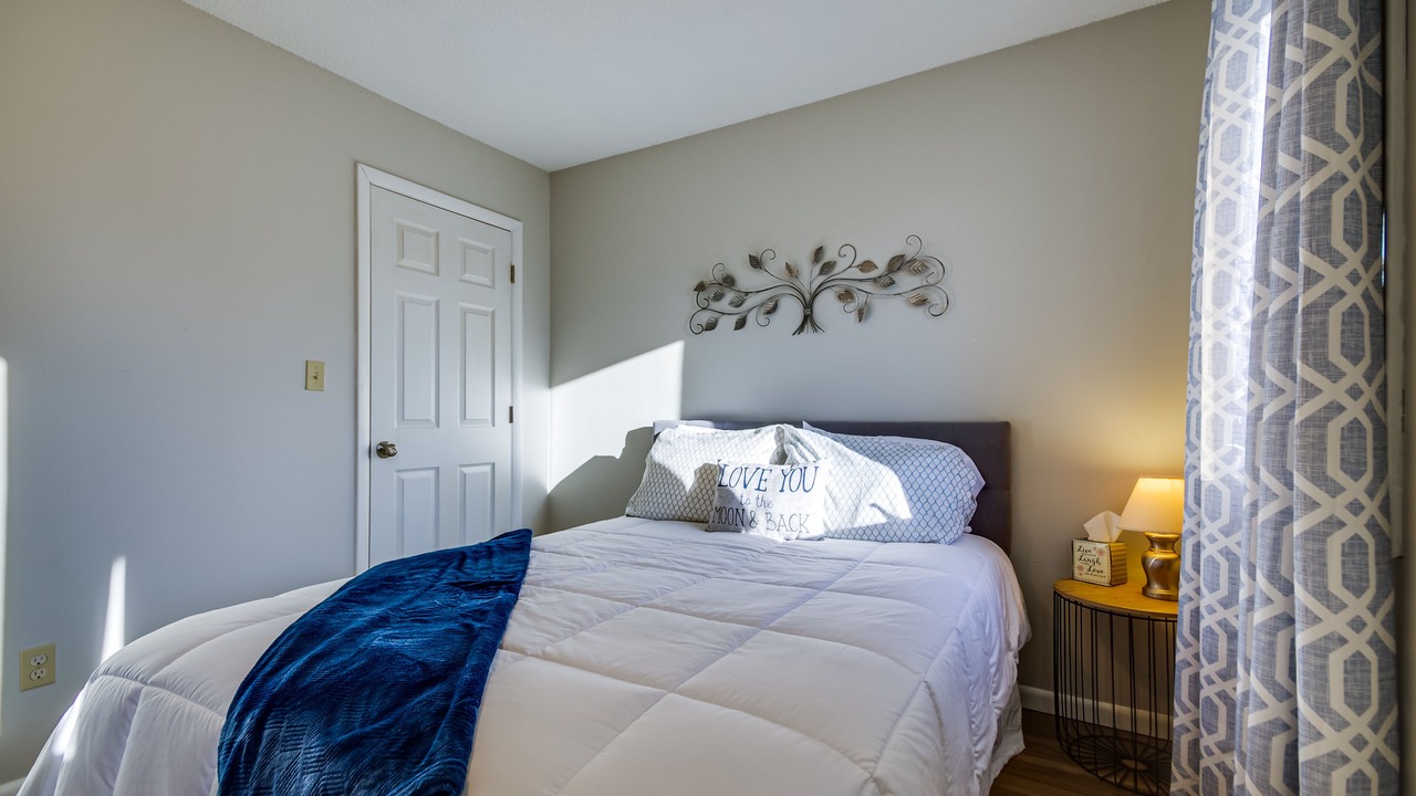 Photo of Bedroom in Fulton