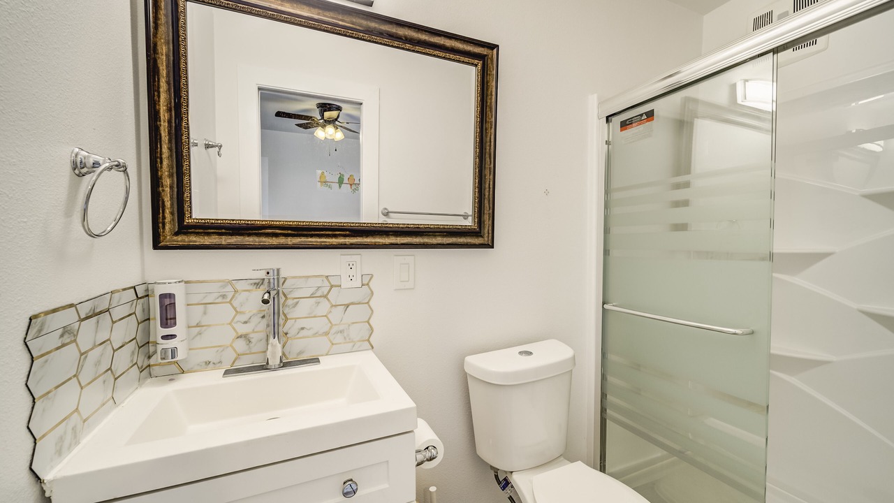 Photo of Bathroom in Wise County